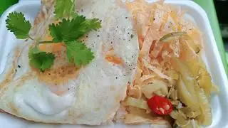 Hình ảnh CƠM CHIÊN TRỨNG
