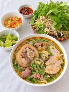 Hình ảnh bún bò giò