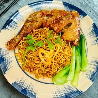 Mì gà sốt mạch nha - 54.000 ₫ tại ChạmS - Cơm Gà Tẩm Mạch Nha - Tam Đảo
