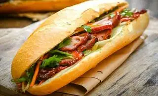 Hình ảnh Bánh mì đặc biệt