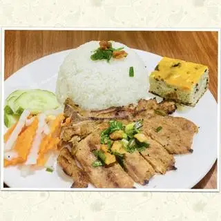 Hình ảnh Cơm Tấm Sườn, Chả