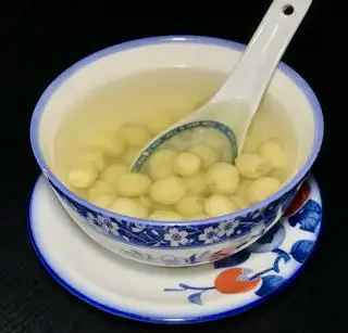 Chè hạt sen - 52.000 ₫ tại Chè Thanh Tâm - Bùi Hữu Nghĩa