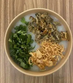 Hình ảnh Cháo trai - 01 quả trứng vịt lộn