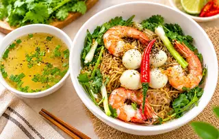 Hình ảnh Hủ tiếu Tôm Trứng (trộn khô)