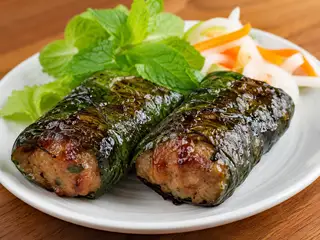 chả lá lốt - 18.000 ₫ tại Bún Chả Hà Nội Quán - Hoàng Xuân Nhị