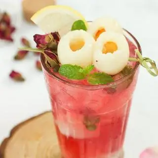 Trà dâu vải ( 4 trái vải ) - 28.000 ₫ tại Quán Kenken - Mì Trộn & Bánh Mì Cắt - Nguyễn Văn Đậu