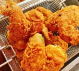 Đùi gà rán - 60.000 ₫ tại Trùm Ăn Vặt - Hamburger & Gà Rán - Lâm Văn Bền