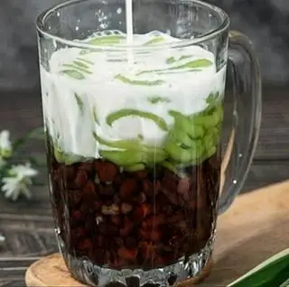 Chè đậu đỏ - 35.000 ₫ tại Tiệm Chè Mùa Hè - Chung Cư Ngô Tất Tố