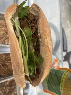 Hình ảnh Bánh Mì BƠ PATÊ + SƯỜN NON CHẢ LỤA 