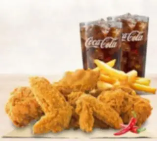Cánh gà rán - 60.000 ₫ tại Trùm Ăn Vặt - Hamburger & Gà Rán - Lâm Văn Bền