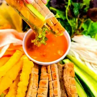 Hình ảnh 1 suất nem nướng nha trang