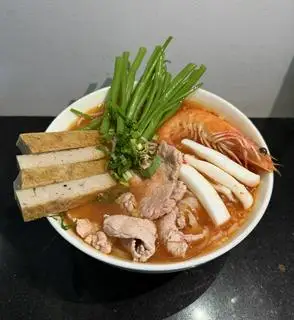 Hình ảnh Bún/Mì thái đầy đủ