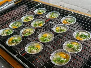 Hình ảnh hàu nướng trứng cút 10c 