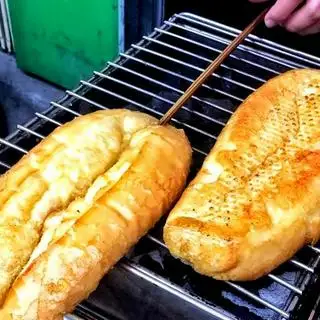 Hình ảnh Bánh Mì Nướng Mật Ong