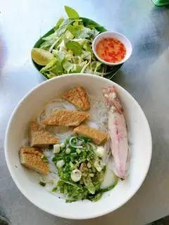 Bún chả cá - mực - 55.000 ₫ tại Cô Nguyên - Bún Cá Nha Trang, Bún Mực & Bún Riêu - Nguyễn Văn Khối