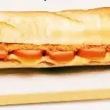 Hình ảnh Bánh mì que Xúc xích Phô mai