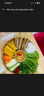 Hình ảnh nem lụi bọc xã bánh giòn