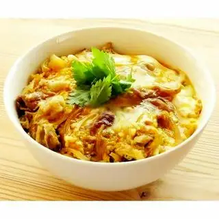 Hình ảnh 他人丼 Cơm Ba Chỉ Bò Sốt Trứng