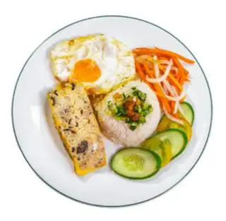 Hình ảnh Cơm Chả Trứng Ốp La