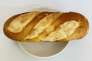 Bánh mì thêm - 10.000 ₫ tại Bò Kho Cảnh Viên - Khu Đô Thị Phú Mỹ Hưng