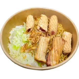 Mì trộn 6 mực xoắn ốc - 56.000 ₫ tại HTV Quán - Tokbokki, Mì Trộn & Gà Rán - Tôn Đản