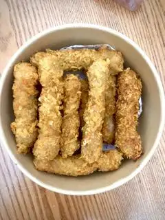 Hình ảnh 10 nem xù Trần Công Châu