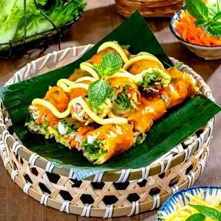 Bánh tráng cuốn - 27.000 ₫ tại Cô Hoa Bánh Tráng Trộn - Phạm Văn Hai 