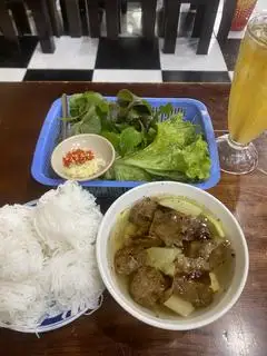 Bún chả Hà Nội 3 + 1 trà tắc - 47.000 ₫ tại Mẹt - Bún Đậu Mắm Tôm & Bún Giả Cầy - Song Hành