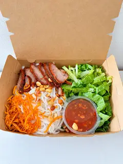 Hình ảnh Phở trộn xá xíu