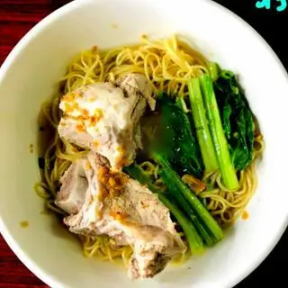 Hủ Tiếu Mì Xương - 52.000 ₫ tại Hủ Tiếu Mì Sủi Cảo Vĩnh Thành - Hồng Bàng 