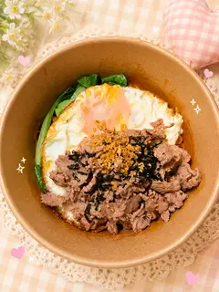 Mì Trộn indo Bò xào + Trứng - 67.000 ₫ tại Bơ Food - Mì Trộn & Xiên Que - Đoàn Văn Bơ