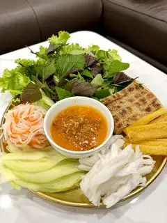 Hình ảnh Nem Nướng Nha Trang