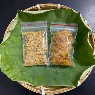 Hành phi thêm - 6.000 ₫ tại Xôi Xéo Nhà Trang - Hoàng Minh Giám