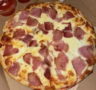 Hình ảnh Pizza Khoai Tây Thịt Xông Khói