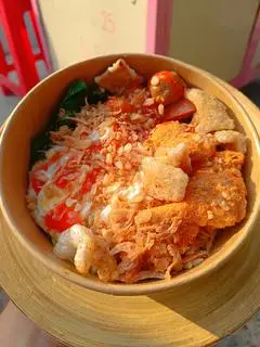 Hình ảnh Mì trộn tóp mỡ