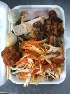 Xôi đặc biệt - 45.000 ₫ tại Hoa Hồng - Bánh Mì, Xôi & Bánh Bao - Nguyễn Thị Nhỏ