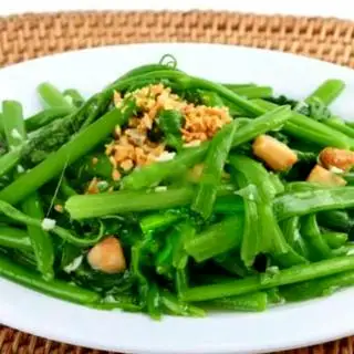 Rau muống xào tỏi - 70.000 ₫ tại Cua Bùi Viện - Bùi Viện