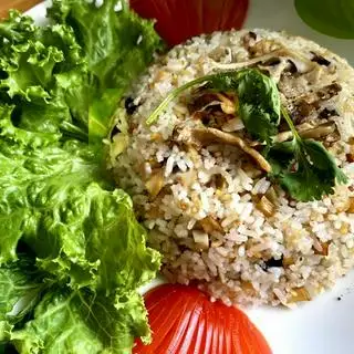 Cơm Chiên Nấm - 48.000 ₫ tại Quán Chay The Rice - Vegan - Tân Thới Nhất 21
