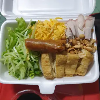 Bún Nước Tương Truyền Thống Đầy Đủ  - 44.000 ₫ tại Bún Nước Tương & Trà Chanh Giã Tay - Dương Quán - Đường Số 14A