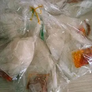 1 Sâu Bánh Tráng Muối Sate - 10 bịch - 70.000 ₫ tại Bánh Tráng Trộn Cô Dư - Nguyễn Trung Ngạn