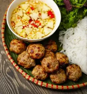 Hình ảnh  Bún chả viên