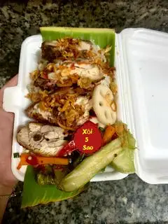 Xôi gà lớn - 55.000 ₫ tại Xôi 5 Sao - Xôi Gà & Xôi Mặn - Trần Xuân Soạn