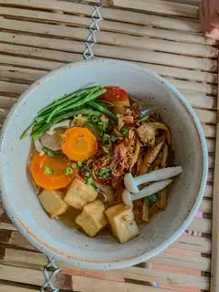 Bún Thái - 55.000 ₫ tại Nhàn Vegan - Bếp Thuần Chay - Nguyễn Gia Trí