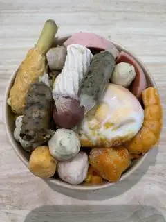 Hình ảnh Mỳ Trộn Đặc Biệt Full Topping Nhiều Mỳ