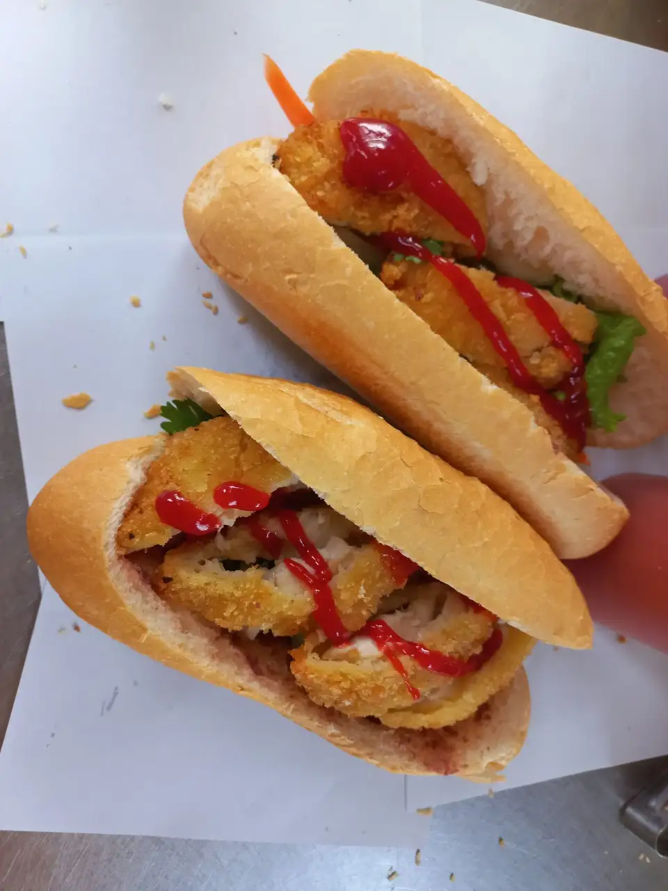 Hình ảnh Bánh mì gà