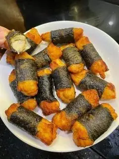 Hình ảnh Gà cuộn rong biển - phần