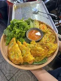 Hình ảnh Bánh xèo tôm thịt