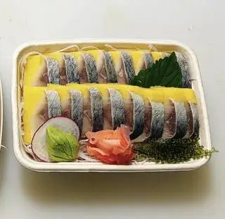 Sashimi cá trích ép trứng vàng 150g - 178.000 ₫ tại  Sashimi House - Cá Hồi Nauy & Cá Trích Ép Trứng - Bùi Đình Túy