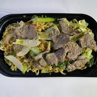 Mì xào bò - 42.000 ₫ tại Quán Cô Linh - Trường Sa