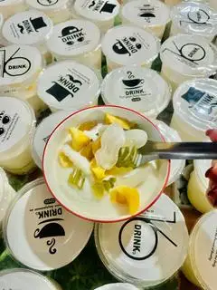 Hình ảnh Dừa non hạt đác